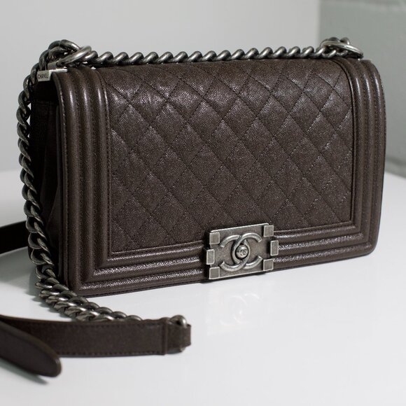 Chanel Caviar Chocolate Brown Quilted Medium Boy Bag - Picture 3 of 12